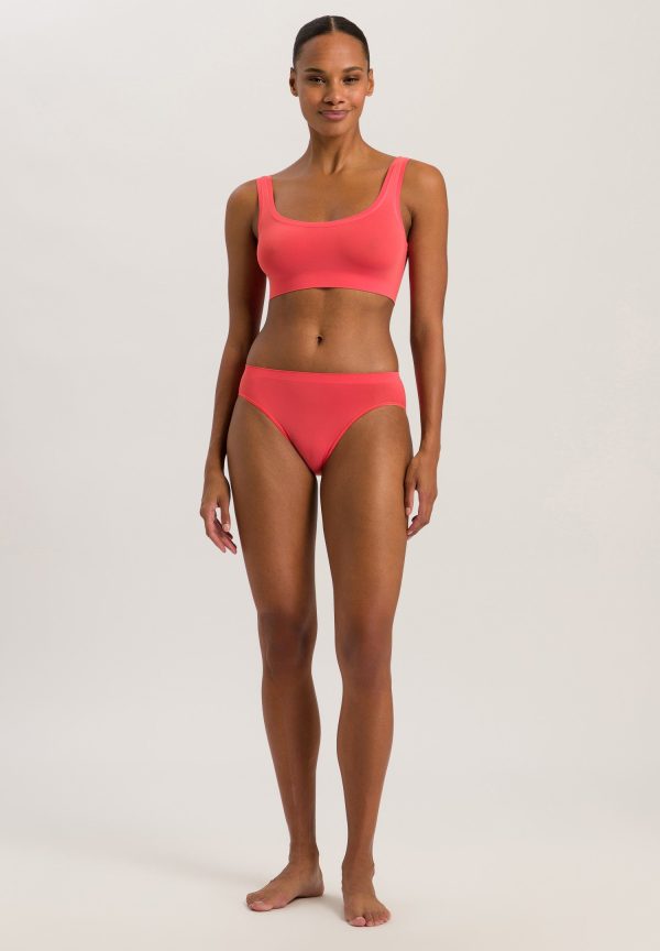 Touch Feeling Crop Top - Image 4