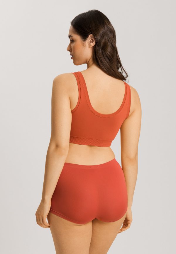 Touch Feeling Crop Top Padded - Image 3
