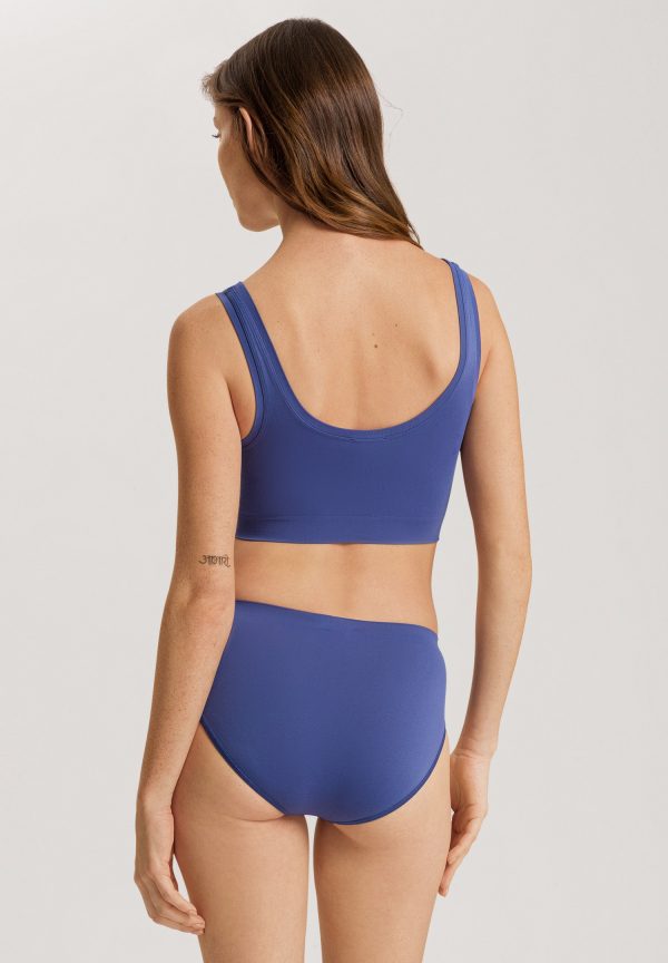 Touch Feeling Crop Top - Image 3