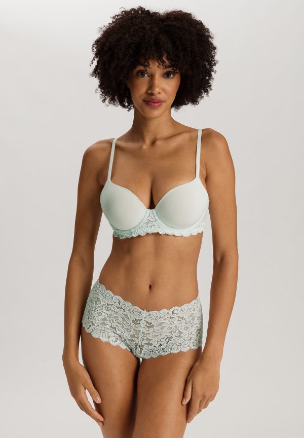 Luxury Moments Lace T-Shirt Bra - Image 2