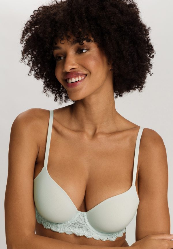 Luxury Moments Lace T-Shirt Bra - Image 5